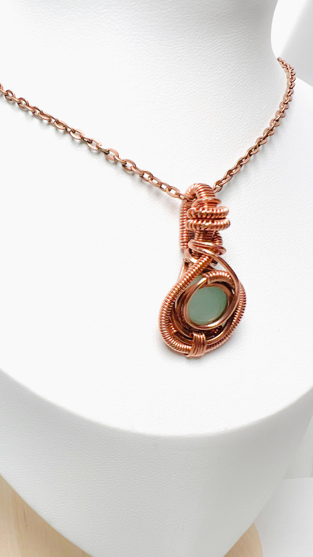 Small Copper & Aventurine Pendant Necklace | Circular Wire Wrapped Necklace Design | Dainty Necklace