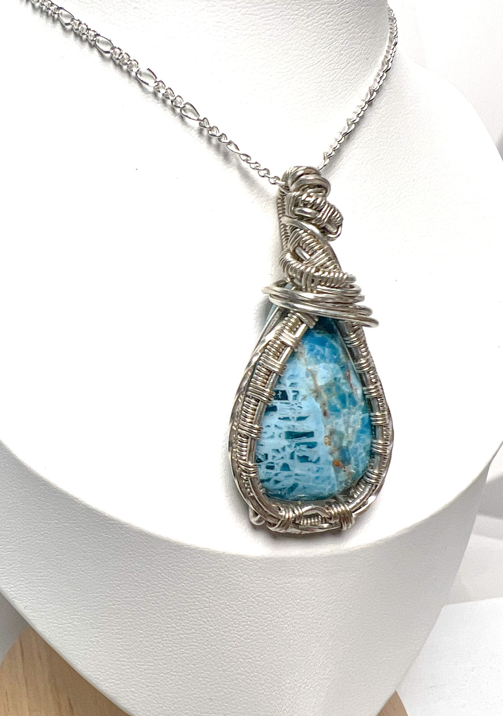 Natural Blue Apatite Gemstone Necklace Pendant
