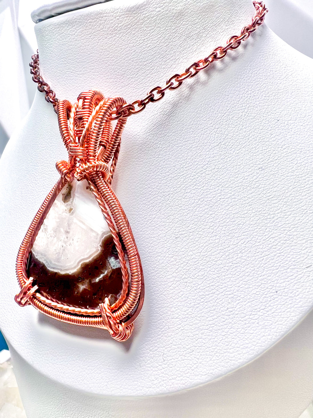 Copper Wire Wrapped Thunder Agate | High Quality Thunder Agate Gemstone Necklace